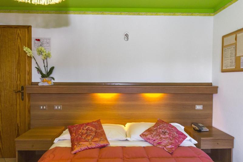 Hotel Trentino Folgaria Ngoại thất bức ảnh